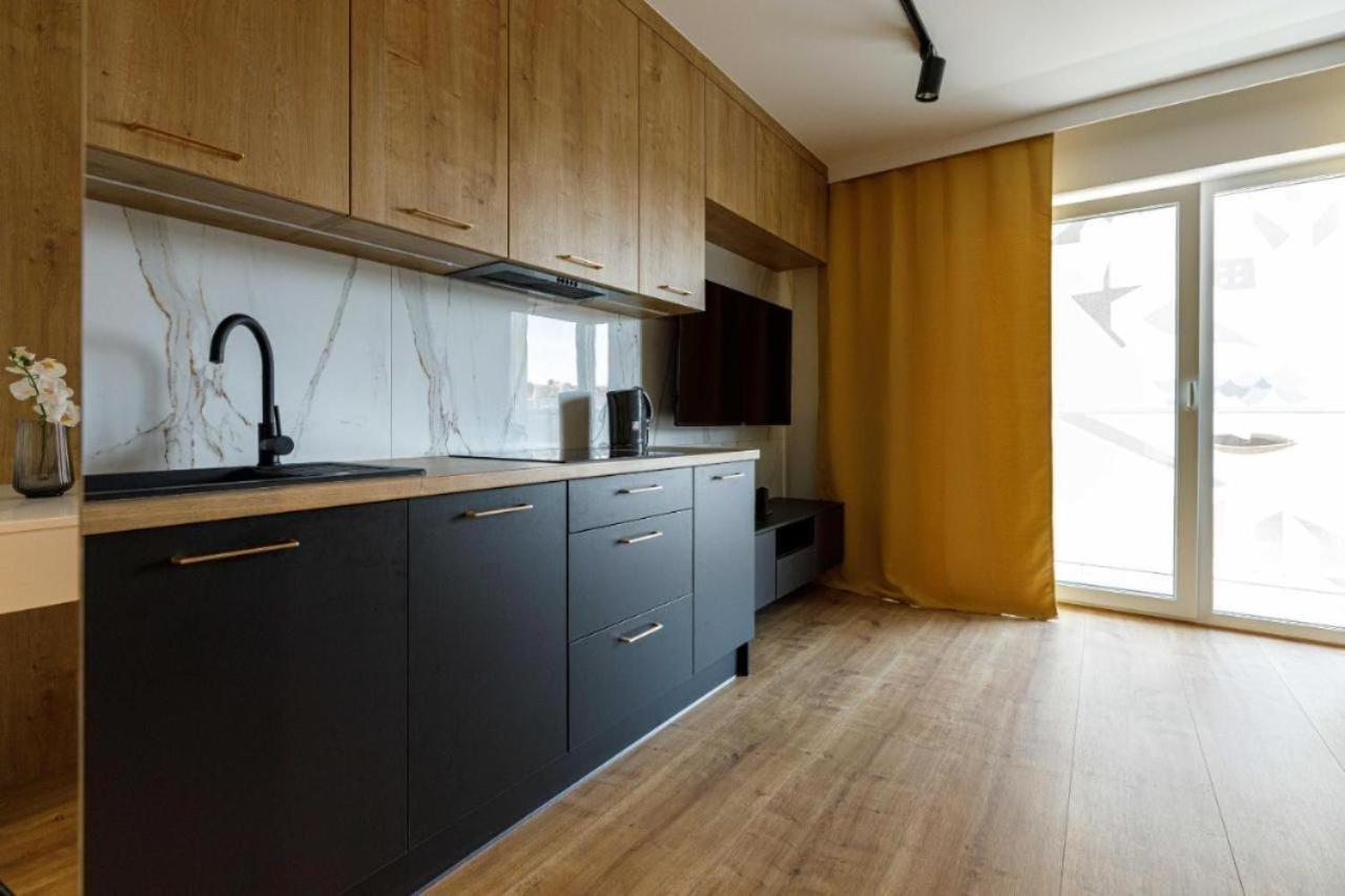 Urban Chic - Studio Apartment - Odra View&Witolda Breslavia Esterno foto